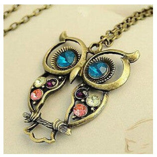 Colorful Carved Owl Neclacke